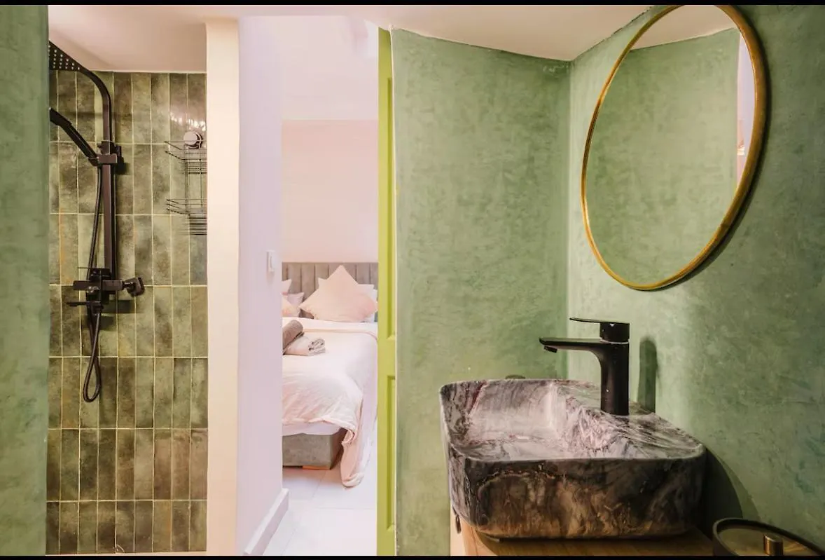 Apartment Maison 3 Chambre Avec Bassin Chauffee Centre Ville Gueliz Marrakesh